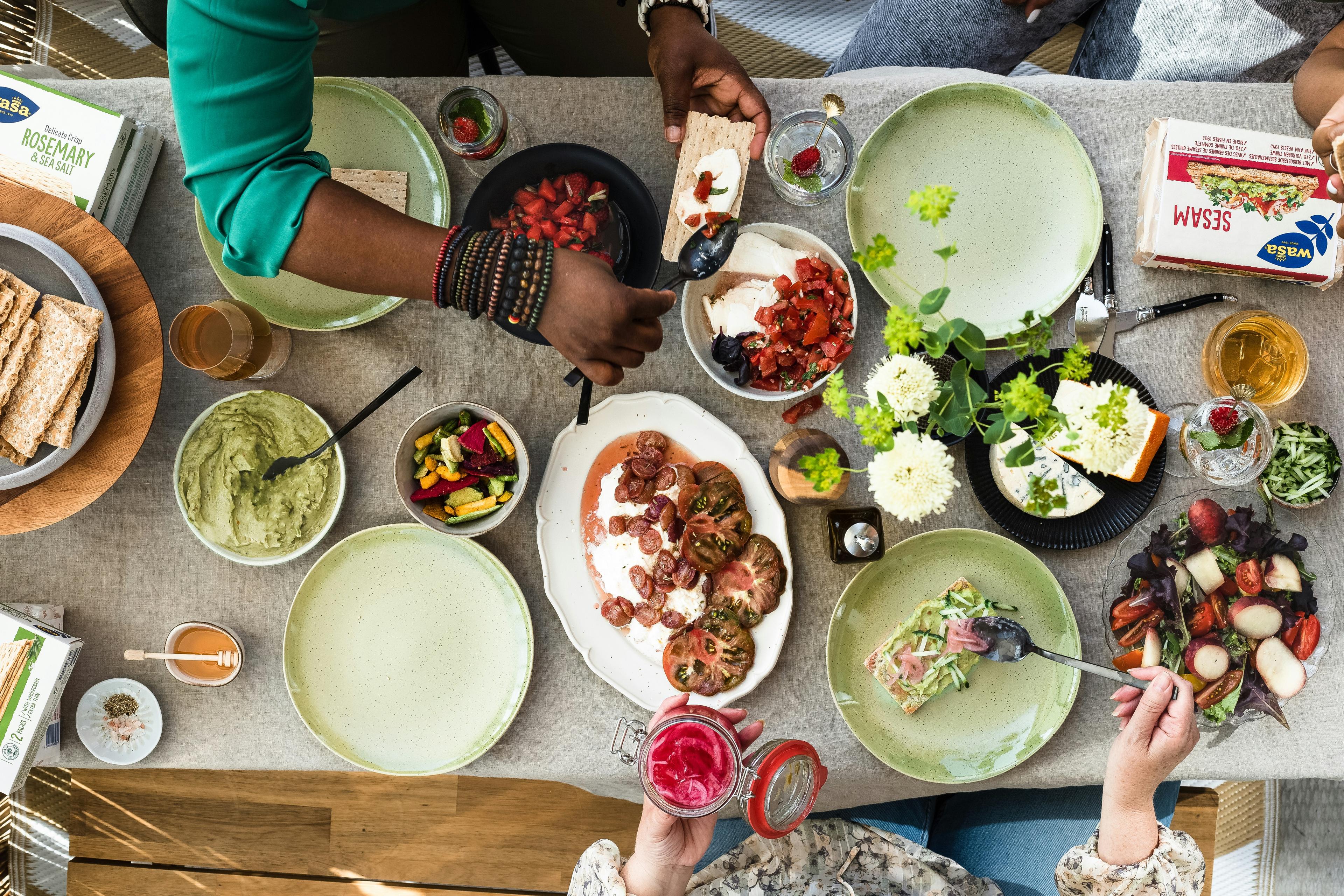 Fresh healthy meal with colorful vegetables and nutritious ingredients for a balanced diet